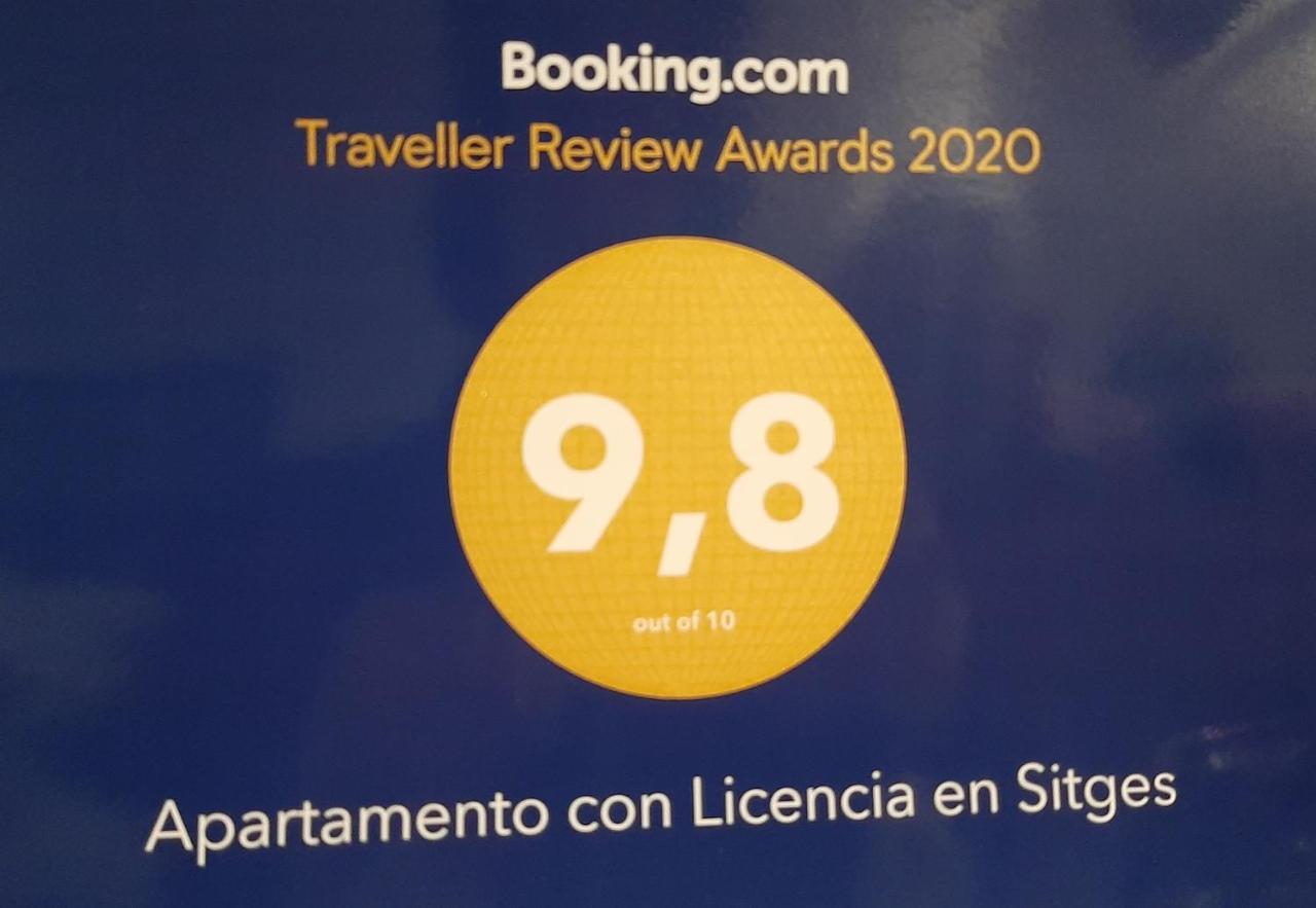 Con Licencia En Apartment Sitges